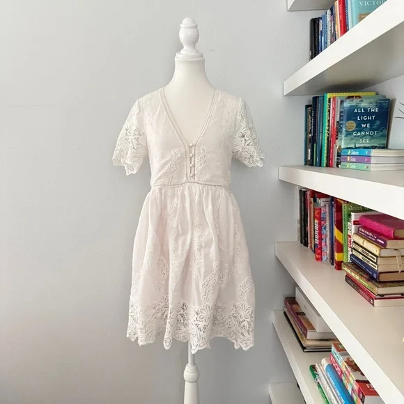 Spell White Embroidered Lace Mini Dress Medium - Picture 4 of 16